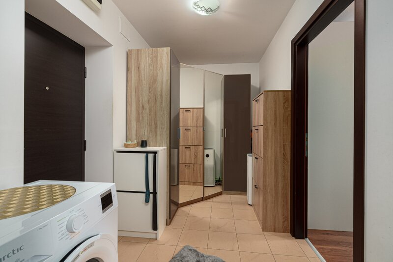 Palladium Residence 2 camere, etaj 1/11, metrou